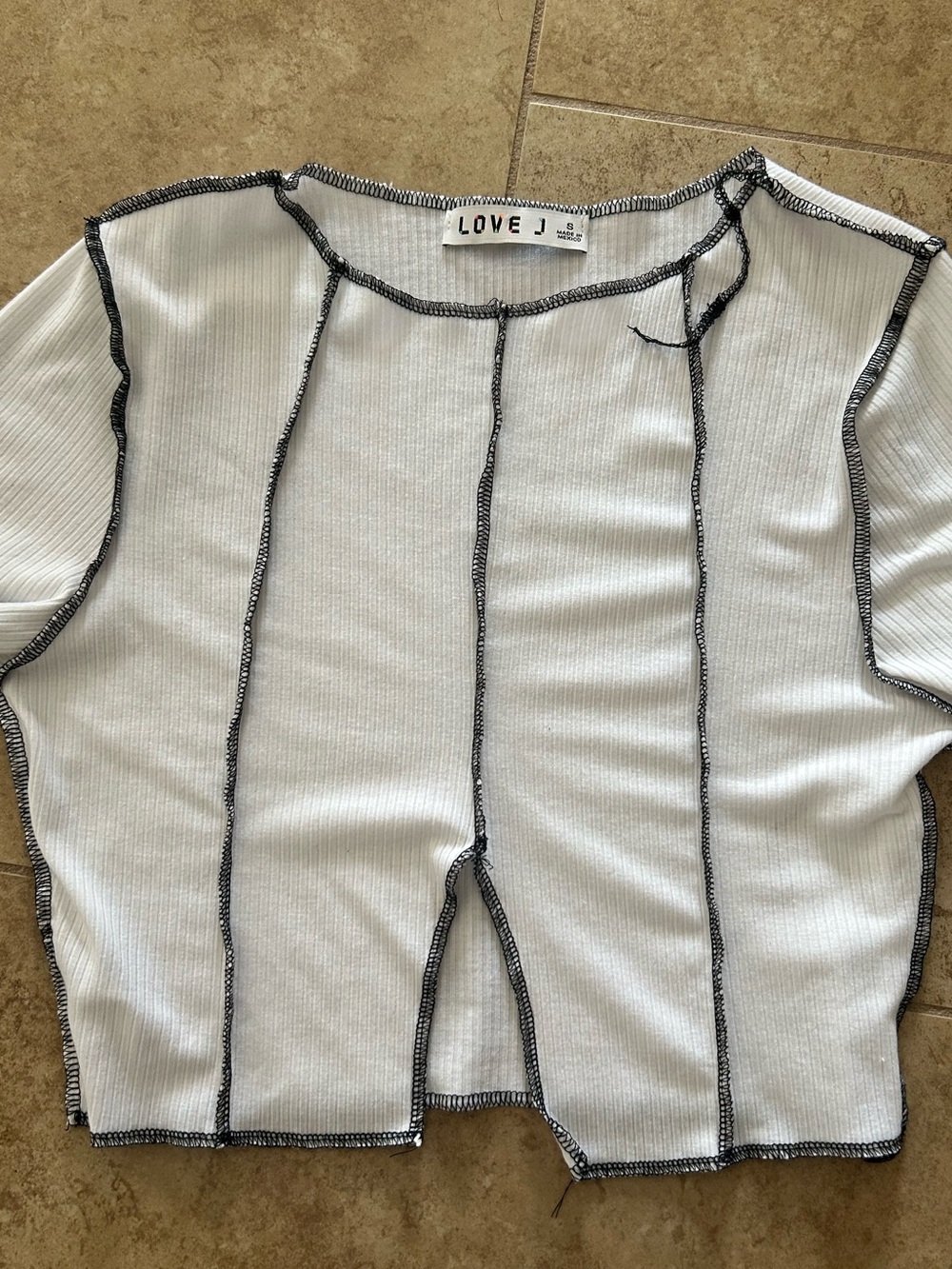 LOVE J White Cropped Ribbed Top with Black Contrast Seams - Picture 1 of 5